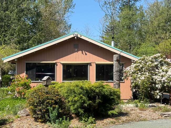 property at 39927 May Creek Rd