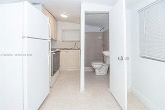 1878 NW 112th Terrace in Miami, FL - Building Photo - Building Photo