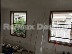 24 Willard Ave-Unit -1 in Medford, MA - Building Photo - Building Photo