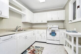 5022 Furman Pl in Charlotte, NC - Building Photo - Building Photo