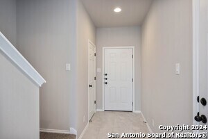 8627 Valentina Wy in San Antonio, TX - Building Photo - Building Photo