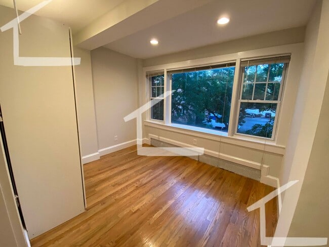 property at 26 Chiswick Rd