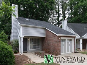 1903 Brittania Cir in Woodstock, GA - Building Photo - Building Photo