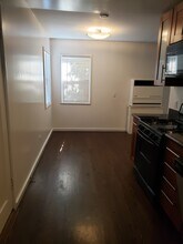 1815 Broadway, Unit B in Alameda, CA - Building Photo - Building Photo