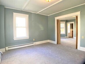 18 Franklin St in Poughkeepsie, NY - Building Photo - Building Photo