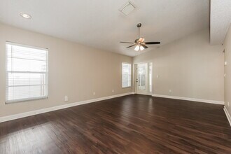 1822 Coyote Pl in Brandon, FL - Building Photo - Building Photo