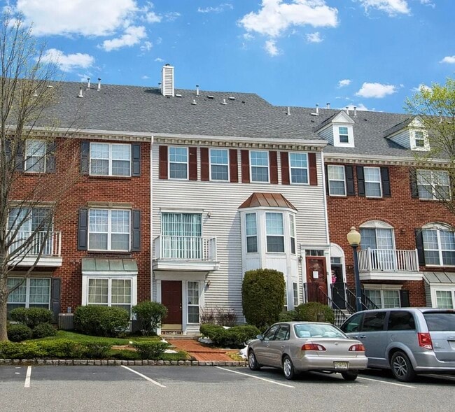 property at 17 Mulberry St