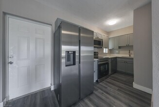 150 Kentucky Ave in Fort Lauderdale, FL - Building Photo - Building Photo