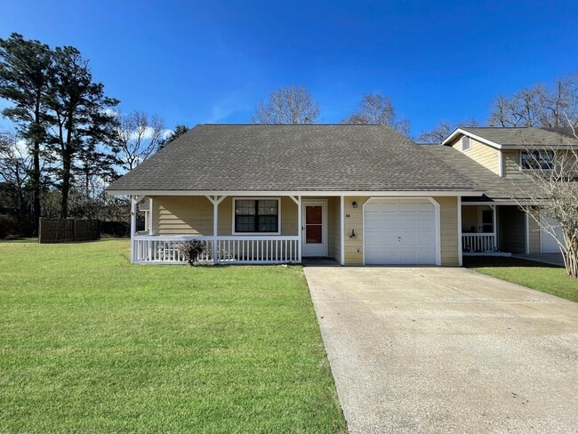 93 Port Dr in Richmond Hill, GA - Building Photo - Building Photo