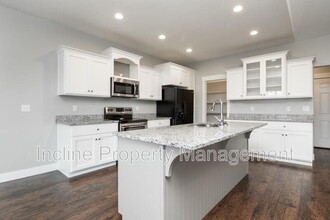 156 W Douglass Dr in Payson, UT - Building Photo - Building Photo