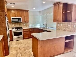 3921 Declaration Ave in Calabasas, CA - Building Photo - Building Photo