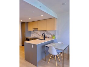 13725-13725 George Jct in Surrey, BC - Building Photo - Building Photo
