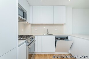 1410 Columbia Rd in Boston, MA - Building Photo
