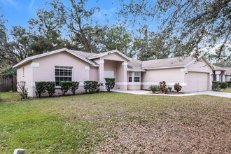 154 Winston Manor Cir in Seffner, FL - Building Photo - Building Photo