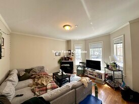 8 Marney St, Unit 1 in Cambridge, MA - Building Photo