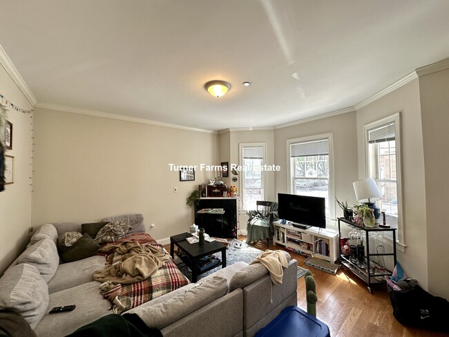8 Marney St, Unit 1