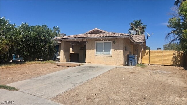 47 Locustwood St in Las Vegas, NV - Building Photo - Building Photo