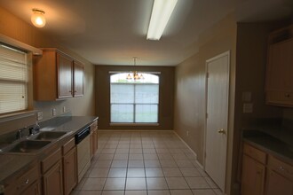 10943 Southern Trace Cir in Flint, TX - Building Photo - Building Photo