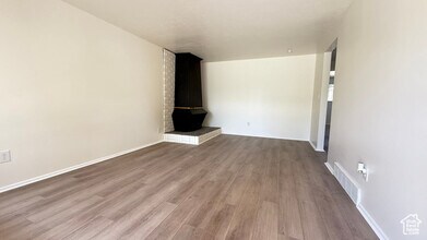 3462 S 700 E in South Salt Lake, UT - Building Photo - Building Photo