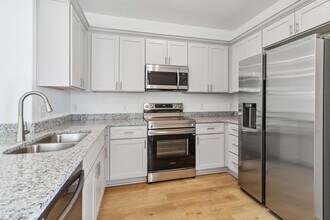 10207 Tulipwood Run in San Antonio, TX - Foto de edificio - Building Photo