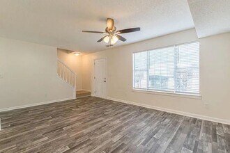 5545 Northcut Dr in Atlanta, GA - Building Photo - Building Photo