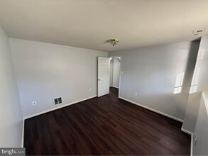 14941 Enterprise Ln in Woodbridge, VA - Building Photo - Building Photo