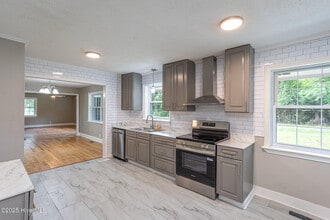 982 NC-581 in Goldsboro, NC - Building Photo - Building Photo
