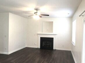 3306 Manchester Ave in Monroe, NC - Foto de edificio - Building Photo