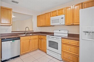 3440 Atherton St in Jacksonville, FL - Building Photo - Building Photo