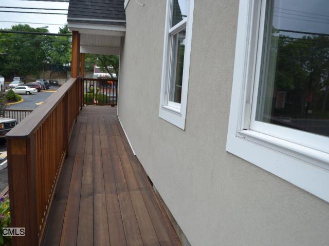 161 Post Rd in Fairfield, CT - Building Photo - Building Photo