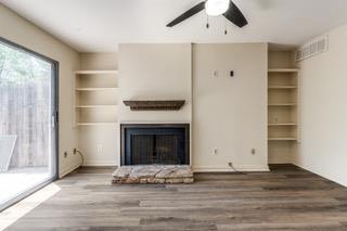 6910 Hart Ln in Austin, TX - Building Photo - Building Photo