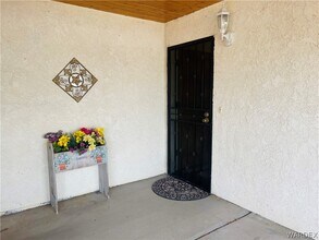 2531 Country Club Dr in Bullhead City, AZ - Building Photo - Building Photo