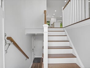 6 Erin Ct in Norwalk, CT - Building Photo - Building Photo