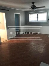 8239 Lydia Ave in Kansas City, MO - Building Photo - Building Photo