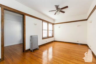816 W Waveland Ave in Chicago, IL - Building Photo - Building Photo