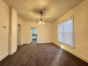 828 W Mountain Ave in Fort Collins, CO - Building Photo - Building Photo