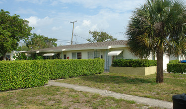 Belmont on Parker in West Palm Beach, FL - Building Photo - Building Photo