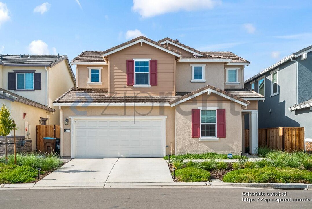 5378 Shenandoah Vly Ln in Antioch, CA - Building Photo