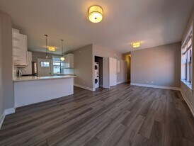 3941 N Janssen Ave, Unit 2 in Chicago, IL - Building Photo