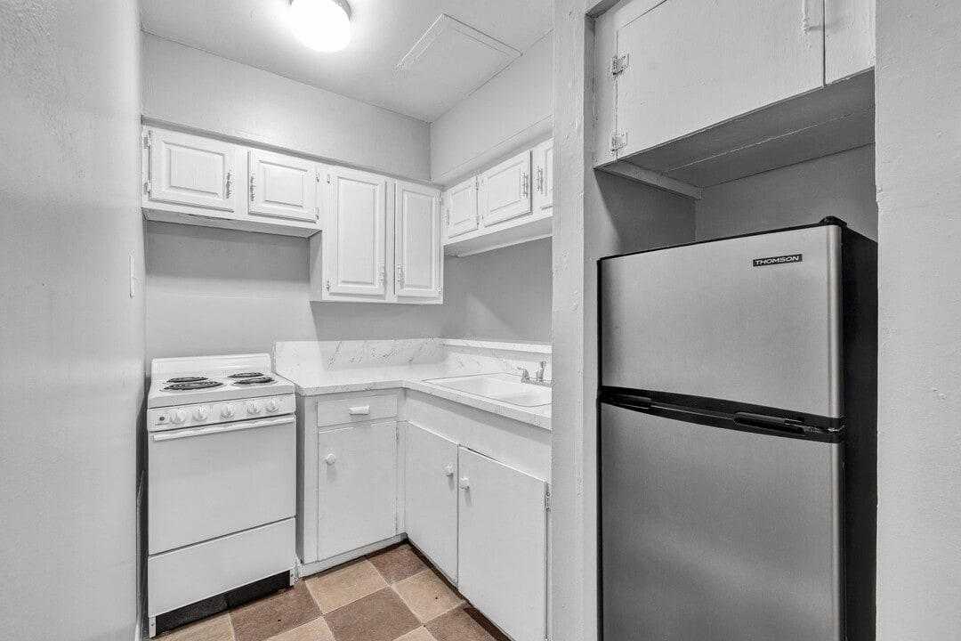 Marshall Apartments in Houston, TX - Building Photo
