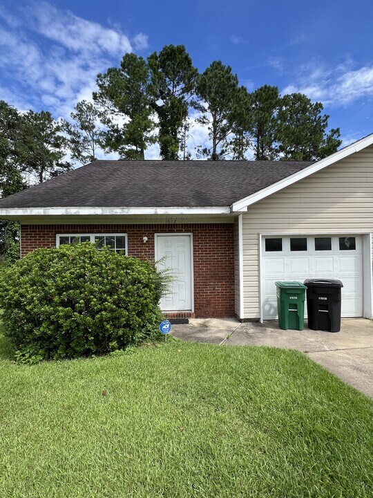 1612 Corey Wood Cir in Tallahassee, FL - Building Photo