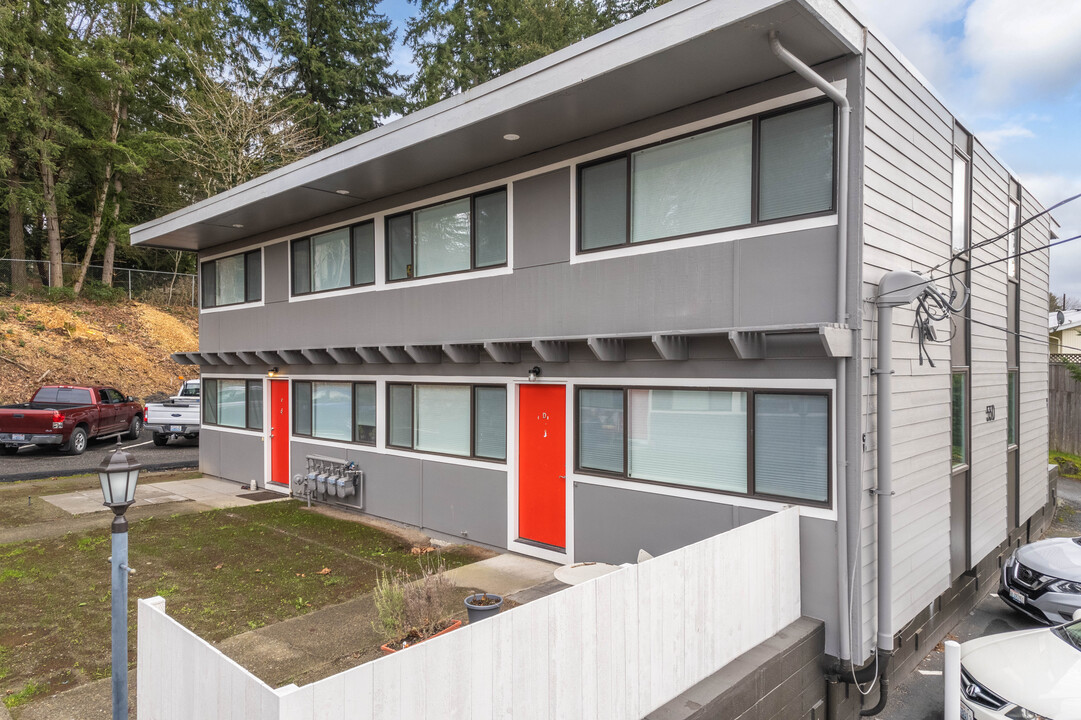 Lake Hills Terrace in Bellevue, WA - Building Photo