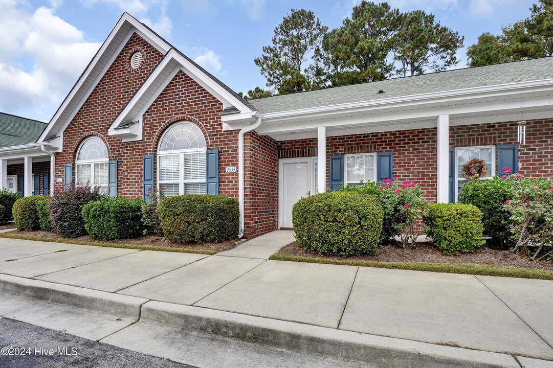 1533 Honeybee Ln in Wilmington, NC - Building Photo