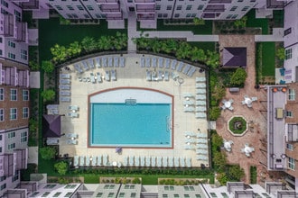 Lumina in New Orleans, LA - Foto de edificio - Building Photo