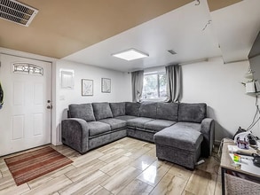 810 600 W in Provo, UT - Foto de edificio - Building Photo