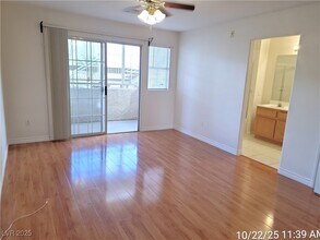 1987 Cutlass Dr in Henderson, NV - Building Photo - Building Photo