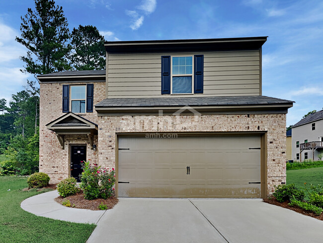 property at 296 Maxton Ave