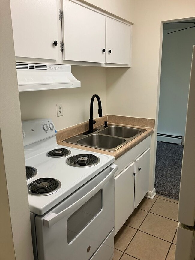 property at 1459 Henley Rd