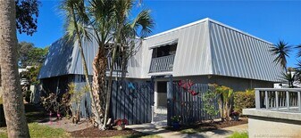 3828 Jefferson St in Stuart, FL - Building Photo