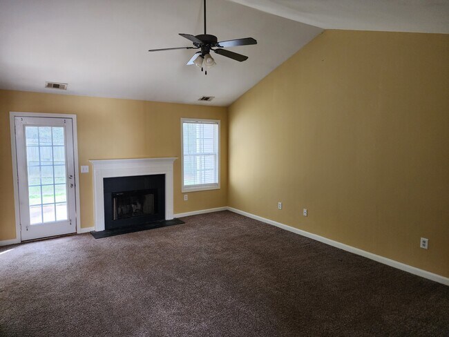 281 Birch Valley Dr in Athens, GA - Foto de edificio - Building Photo